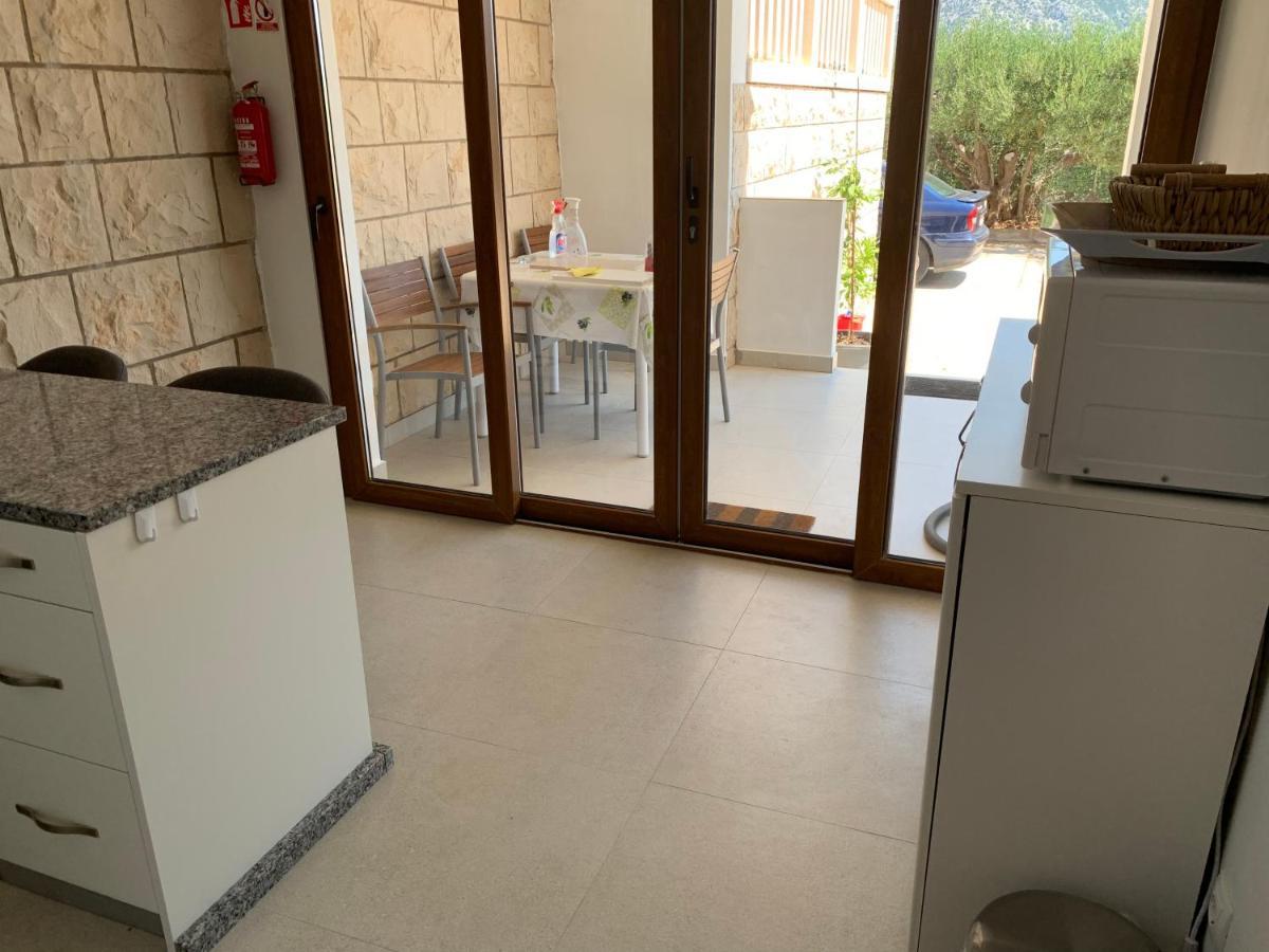 Apartmani Tonko Račišće Dış mekan fotoğraf