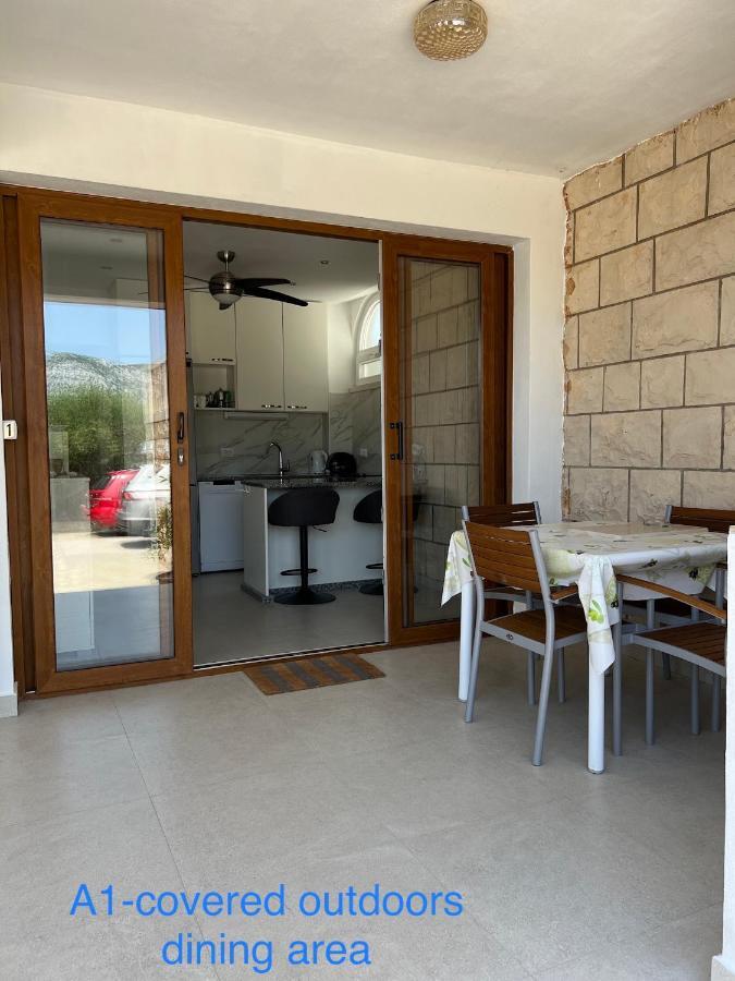 Apartmani Tonko Račišće Dış mekan fotoğraf